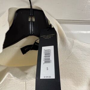 Banana Republic Cream Turtleneck Sweater